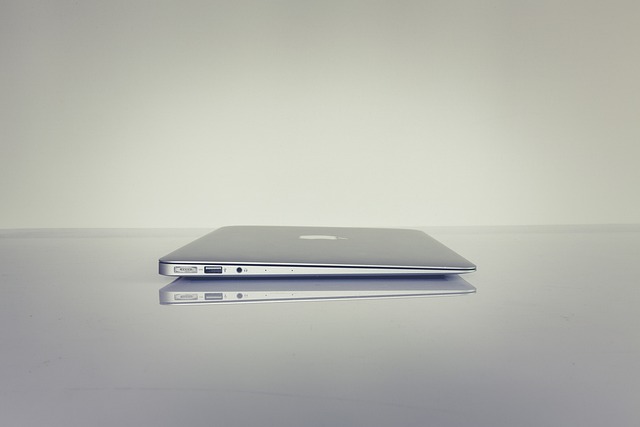 computers-640x480-45205025.jpeg