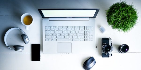 computers-640x480-87029180.jpeg