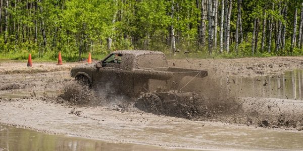 4x4-truck-640x480-74515485.jpeg